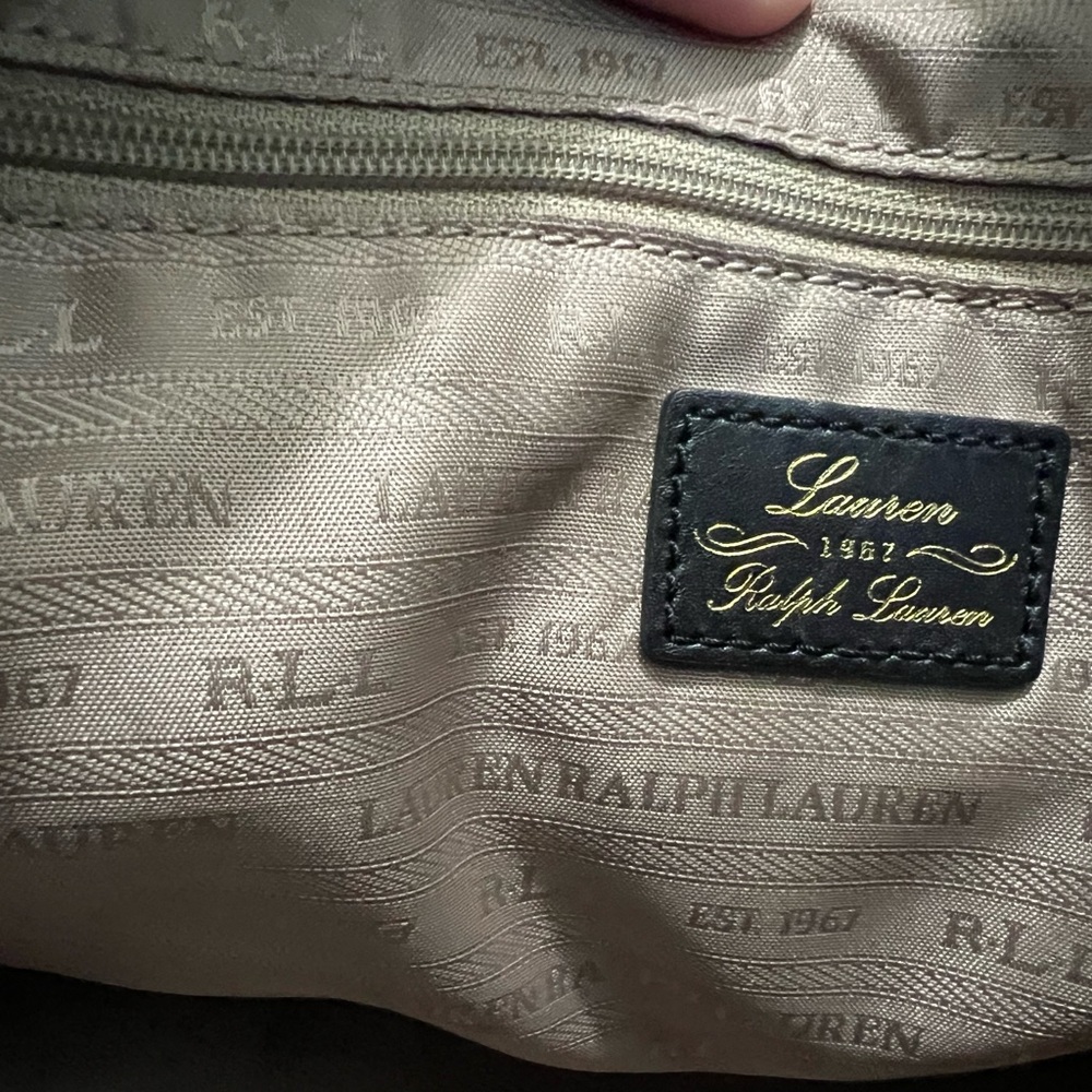 Ralph Lauren Black Women’s Purse detailed with Gold RLL branding - Picture 9 of 11